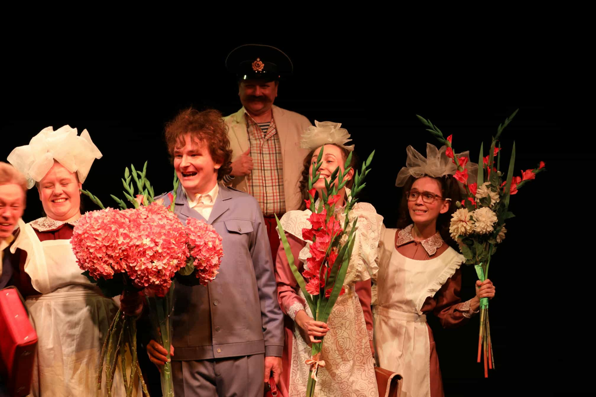 «Верхом на портфеле»