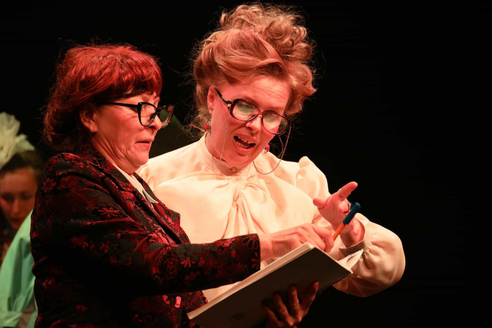 «Верхом на портфеле»