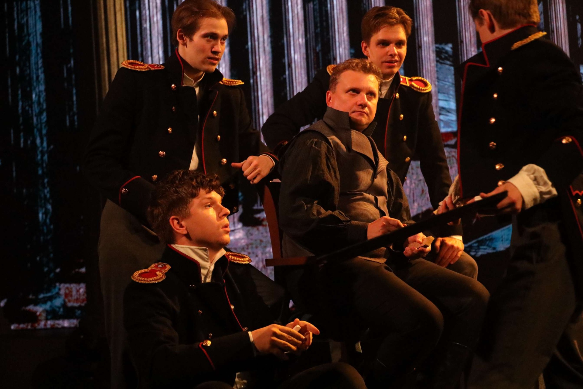 ПУШКИН. Кого любить? Кому же верить?