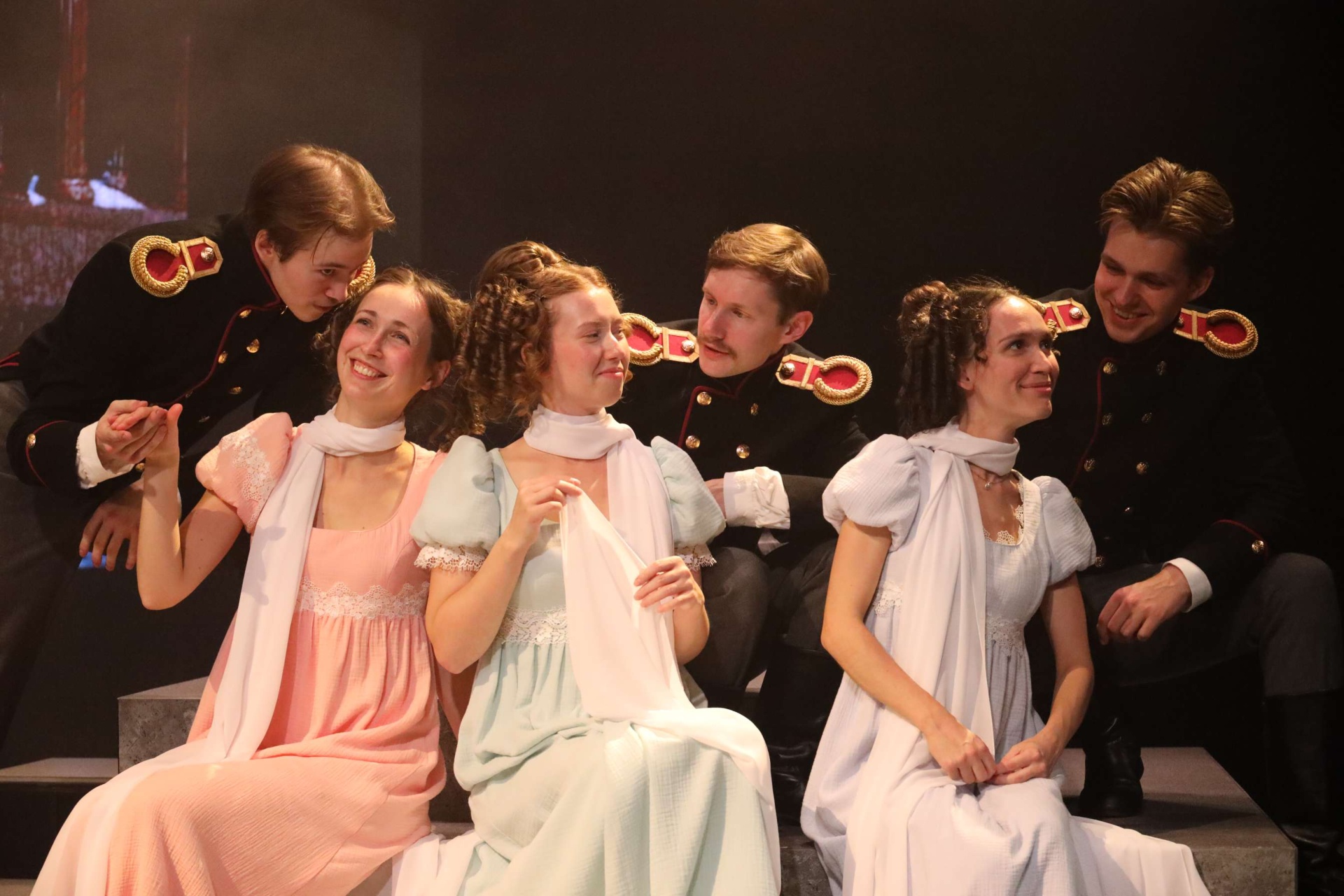 ПУШКИН. Кого любить? Кому же верить?