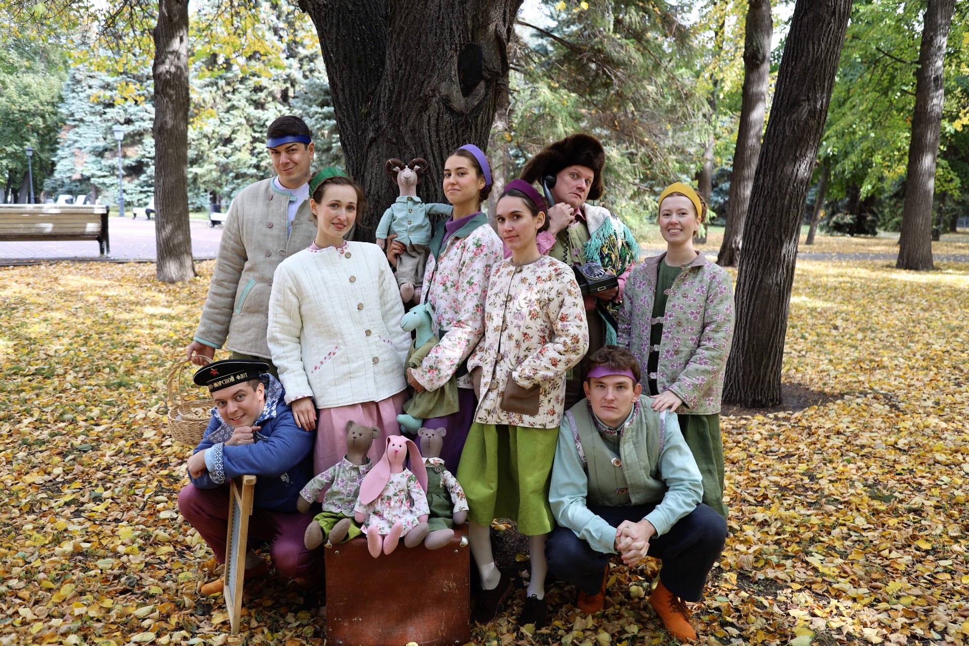 СОЛНЦЕ МУХА КРОКОДИЛ