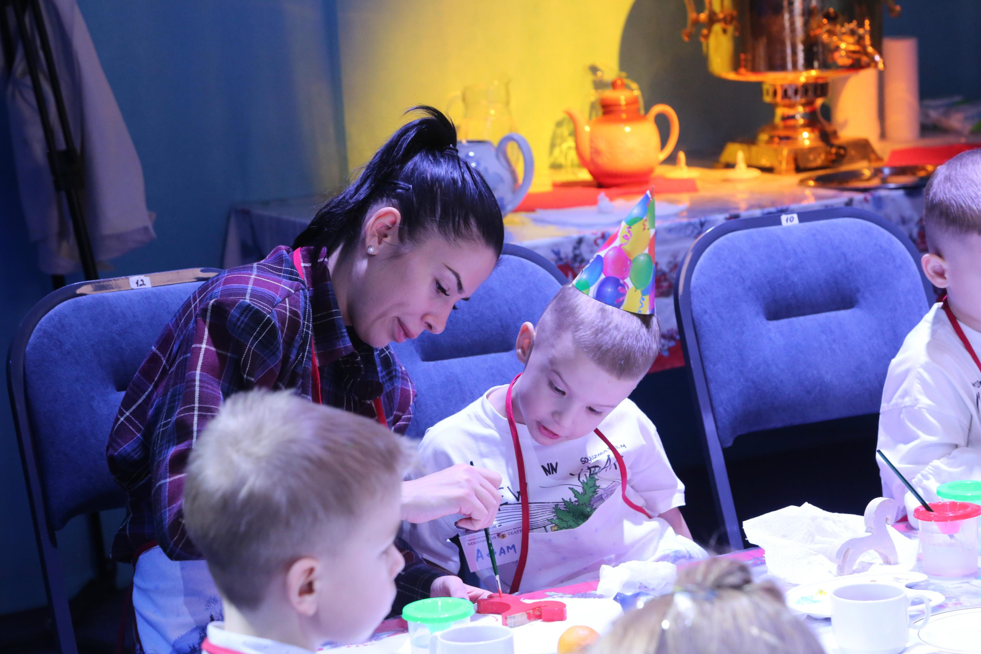 У самовара с Дедом Морозом