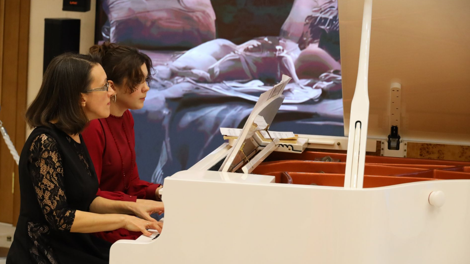 ЗРИТЕЛЬСКИЙ КЛУБ. Музыкальная гостиная 6+